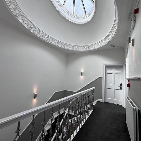 Haymarket Hostel Эдинбург Экстерьер фото