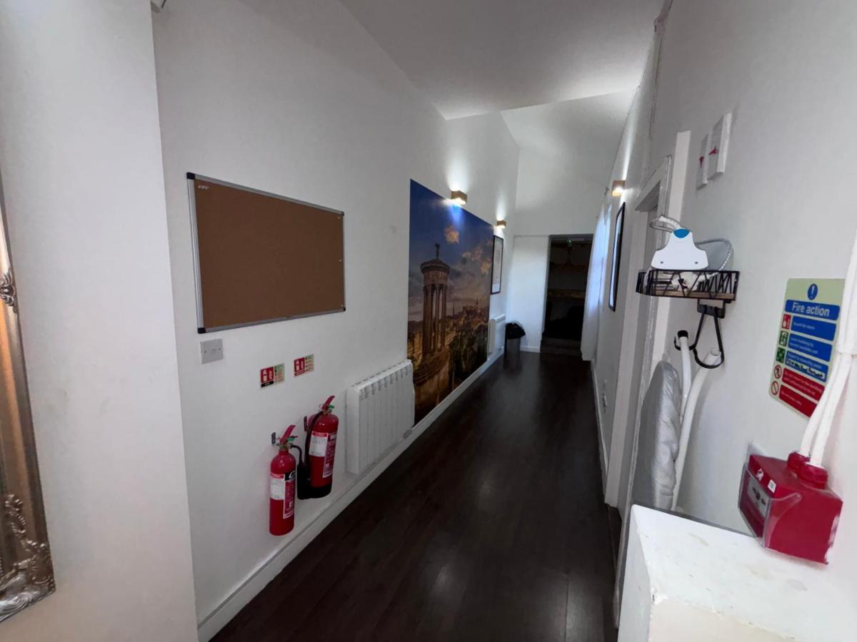 Haymarket Hostel Эдинбург Экстерьер фото