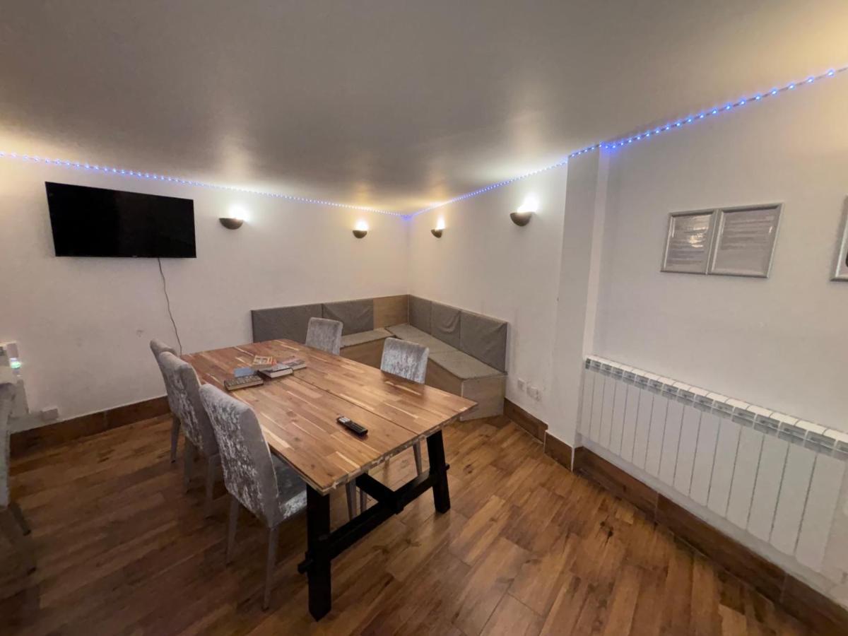 Haymarket Hostel Эдинбург Экстерьер фото